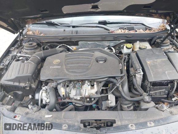 2013 Buick Regal Turbo Premium 1 z VIN 2G4GS5EV2D9250308, wystawiony jako IAAI lot #41667017 z przebiegiem 68 243 mil mil oraz . Historia ofert i sprzedaży dostępna na DreamBid. Obrazek 10.