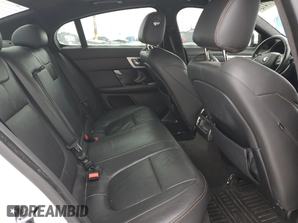 2015 Jaguar XF V6 Portfolio with VIN SAJWJ0FF7F8U55250, listed as a Copart auction lot 88117415 with 128,298 mi miles and Clean Title. Bid and sale history available at carsss.com. Image 10.