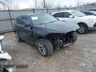 2015 BMW X5 sDrive35i with VIN 5UXKR2C54F0H35091, listed as a IAAI auction lot 41621452 with 92,919 mi miles. Bid and sale history available at carsss.com. Image 1.