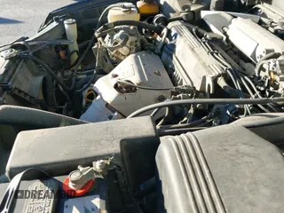 1994 Toyota Camry LE z VIN 4T1SK12EXRU374215, wystawiony jako IAAI lot #41581093 z przebiegiem 80 397 mil mil oraz . Historia ofert i sprzedaży dostępna na DreamBid. Obrazek 19.