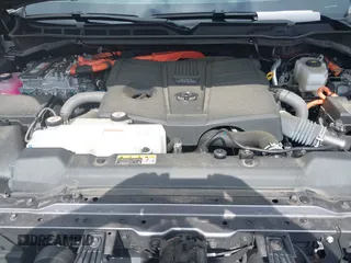 2022 Toyota Tundra Capstone Hybrid with VIN 5TFVC5DB4NX011801, listed as a IAAI auction lot 40218851 with 43,736 mi miles and . Bid and sale history available at DreamBid. Image 10.