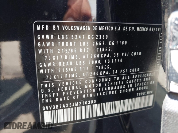 2018 Volkswagen Tiguan SEL z VIN 3VV3B7AX3JM210300, wystawiony jako IAAI lot #42189355 z przebiegiem 83 802 mil mil oraz . Historia ofert i sprzedaży dostępna na DreamBid. Obrazek 9.