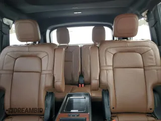 2023 Lincoln Aviator Reserve z VIN 5LM5J7XCXPGL20951, wystawiony jako Copart lot #47183215 z przebiegiem 24 426 mil mil oraz Szkoda całkowita • Salvage title. Historia ofert i sprzedaży dostępna na DreamBid. Obrazek 10.