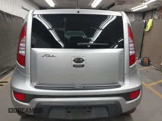 2012 Kia Soul + with VIN KNDJT2A66C7403146, listed as a IAAI auction lot 42003669 with 142,522 mi miles. Bid and sale history available at carsss.com. Image 17.