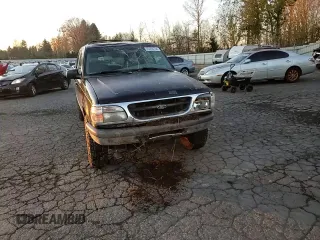 1997 Ford Explorer XL with VIN 1FMDU34E8VUC95969, listed as a Copart auction lot 83269784 with 174,035 mi miles and Salvage title. Bid and sale history available at DreamBid. Image 11.
