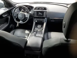 2018 Jaguar F-Pace 20d Premium with VIN SADCJ2FN9JA326677, listed as a Copart auction lot 42704055 with 104,968 mi miles and Salvage Title. Bid and sale history available at DreamBid. Image 8.