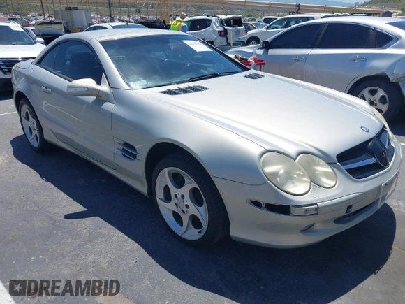 2003 Mercedes-Benz SL 500 z VIN WDBSK75F43F010443, wystawiony jako IAAI lot #42270762 z przebiegiem Nie podano mil oraz . Historia ofert i sprzedaży dostępna na DreamBid. Obrazek 1.