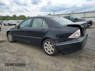 2005 Mercedes-Benz C 240 с VIN WDBRF61J15F716540, выставлен на аукционе Copart как лот 58163125 с пробегом 119 655 миль миль и Списание • Salvage title. История ставок и продаж доступна на DreamBid. Изображение 2.
