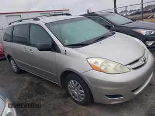 2006 Toyota Sienna CE z VIN 5TDZA23C36S479087, wystawiony jako IAAI lot #42360934 z przebiegiem 251 378 mil mil oraz . Historia ofert i sprzedaży dostępna na DreamBid. Obrazek 1.