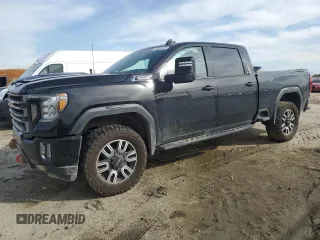 2021 GMC Sierra 2500HD AT4 z VIN 1GT49PEY0MF193638, wystawiony jako Copart lot #48352925 z przebiegiem 140 995 mil mil oraz Szkoda całkowita • Salvage title. Historia ofert i sprzedaży dostępna na DreamBid. Obrazek 1.