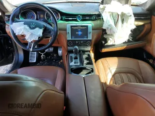 2015 Maserati Quattroporte S Q4 z VIN ZAM56RRA4F1144458, wystawiony jako Copart lot #81561294 z przebiegiem 113 566 mil mil oraz Szkody całkowita. Historia ofert i sprzedaży dostępna na DreamBid. Obrazek 8.