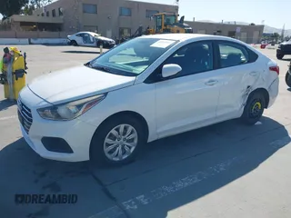 2021 Hyundai Accent SE z VIN 3KPC24A6XME153337, wystawiony jako IAAI lot #42344593 z przebiegiem 86 079 mil mil oraz . Historia ofert i sprzedaży dostępna na DreamBid. Obrazek 17.