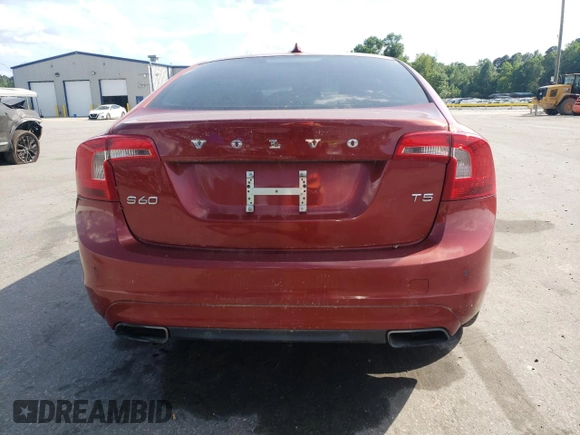 2014 Volvo S60 T5 with VIN YV1612FS0E1292837, listed as a Copart auction lot 55437195 with 109,468 mi miles and Clean Title. Bid and sale history available at carsss.com. Image 6.