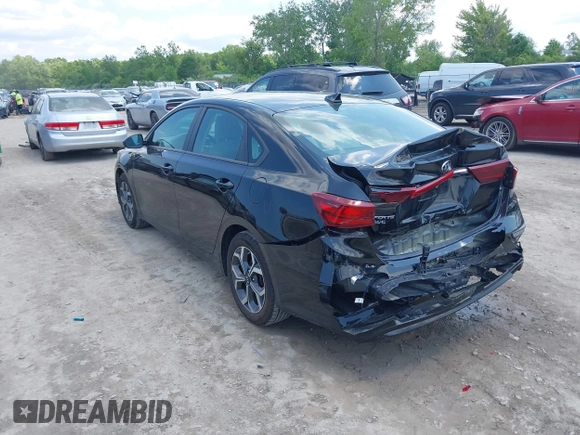 2021 Kia Forte LXS z VIN 3KPF24AD7ME264763, wystawiony jako IAAI lot #42477136 z przebiegiem 48 667 mil mil oraz . Historia ofert i sprzedaży dostępna na DreamBid. Obrazek 3.