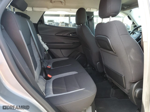 2025 Chevrolet TrailBlazer LT with VIN KL79MRSL8SB031752, listed as a Copart auction lot 46255425 with 14,200 mi miles and Clean Title. Bid and sale history available at carsss.com. Image 10.