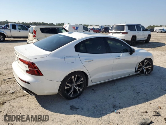2019 Volvo S60 R-Design with VIN 7JR102FM1KG015838, listed as a Copart auction lot 46232505 with 65,404 mi miles and Salvage Title. Bid and sale history available at carsss.com. Image 3.