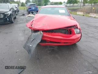 2005 Ford Mustang Deluxe with VIN 1ZVFT80N555110559, listed as a IAAI auction lot 42320778 with 117,594 mi miles and . Bid and sale history available at DreamBid. Image 6.
