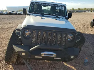 2021 Jeep Wrangler Unlimited Sport Altitude with VIN 1C4HJXDN1MW597113, listed as a Copart auction lot 80121424 with 50,409 mi miles and Salvage title. Bid and sale history available at DreamBid. Image 5.