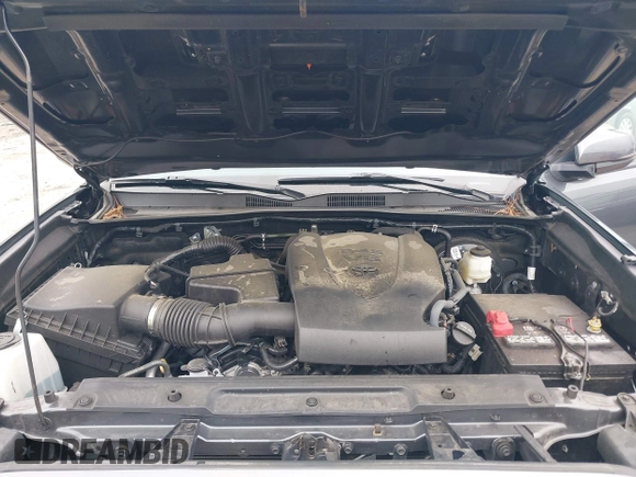 2022 Toyota Tacoma SR with VIN 3TMCZ5AN2NM507478, listed as a IAAI auction lot 42425907 with 40,796 mi miles and . Bid and sale history available at DreamBid. Image 10.
