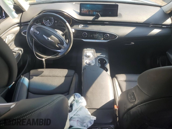 2023 Genesis GV70 2.5T с VIN KMUMADTB9PU085598, выставлен на аукционе Copart как лот 61375605 с пробегом 47 219 миль миль и Списание • Salvage title. История ставок и продаж доступна на DreamBid. Изображение 8.