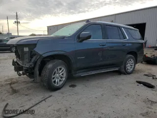 2021 Chevrolet Tahoe LT with VIN 1GNSCNKD5MR252123, listed as a Copart auction lot 42582425 with 114,130 mi miles and Salvage Title. Bid and sale history available at carsss.com. Image 1.