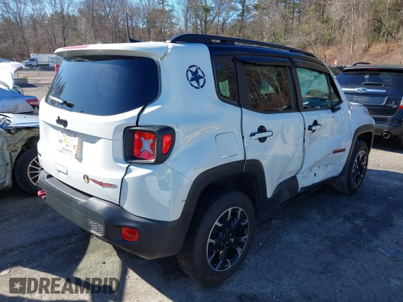 2023 Jeep Renegade Trailhawk z VIN ZACNJDC13PPP40710, wystawiony jako IAAI lot #41744475 z przebiegiem 17 057 mil mil oraz . Historia ofert i sprzedaży dostępna na DreamBid. Obrazek 4.