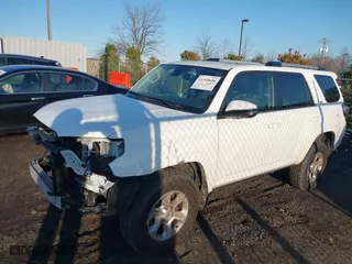 2022 Toyota 4Runner SR5 Premium with VIN JTENU5JR5N6075068, listed as a IAAI auction lot 41348606 with 54,315 mi miles. Bid and sale history available at carsss.com. Image 15.