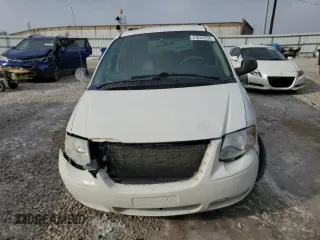 2006 Chrysler Town & Country LWB LX with VIN 2A4GP44R06R887165, listed as a Copart auction lot 41822255 with 294,215 mi miles and Salvage Title. Bid and sale history available at carsss.com. Image 5.
