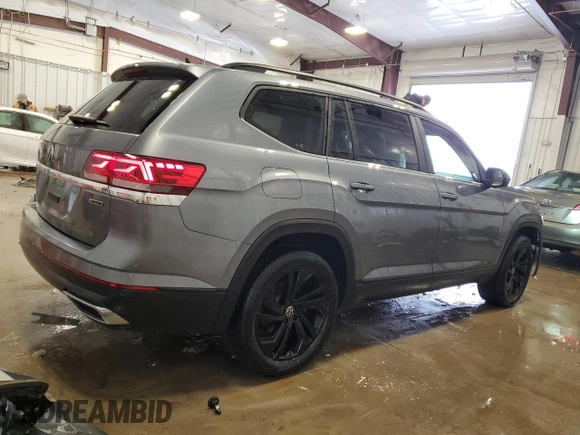 2022 Volkswagen Atlas SE with VIN 1V2KP2CA5NC550397, listed as a Copart auction lot 87377514 with 56,235 mi miles and Salvage title. Bid and sale history available at DreamBid. Image 3.