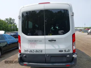 2015 Ford Transit Passenger XL с VIN 1FBAX2CG7FKA10515, выставлен на аукционе IAAI как лот 42424182 с пробегом 8 962 миль миль и . История ставок и продаж доступна на DreamBid. Изображение 15.