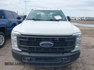 2023 Ford F-250 XL with VIN 1FT7W2AA0PEC19957, listed as a IAAI auction lot 42608828 with 32,684 mi miles and . Bid and sale history available at DreamBid. Image 6.