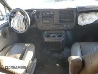 2018 Chevrolet Express Cargo with VIN 1GCZGHFG2J1246176, listed as a Copart auction lot 51877835 with 209,549 mi miles and Salvage Title. Bid and sale history available at DreamBid. Image 8.
