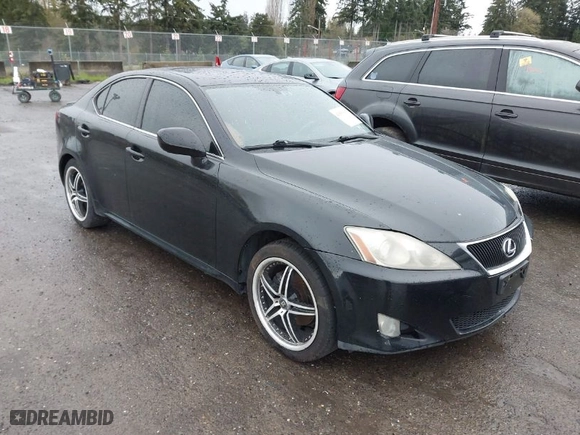 2008 Lexus IS 250 with VIN JTHCK262682024281, listed as a IAAI auction lot 41931993 with 146,757 mi miles. Bid and sale history available at carsss.com. Image 1.