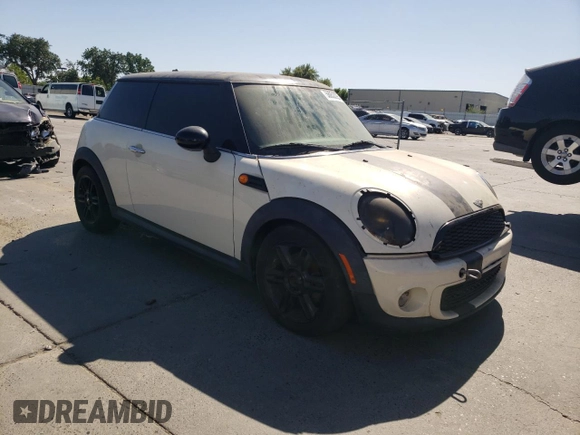 2012 MINI Hardtop with VIN WMWSU3C58CT186490, listed as a Copart auction lot 56052095 with 114,596 mi miles and Clean Title. Bid and sale history available at DreamBid. Image 4.