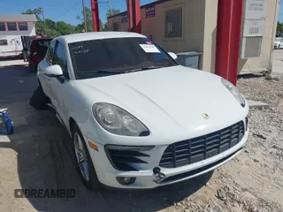 2016 Porsche Macan S with VIN WP1AB2A57GLB54166, listed as a IAAI auction lot 41894948 with 120,832 mi miles and . Bid and sale history available at DreamBid. Image 1.