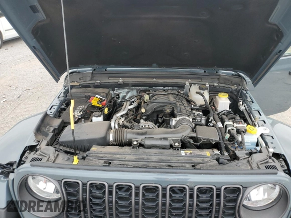 2024 Jeep Gladiator Sport S with VIN 1C6HJTAG2RL125730, listed as a Copart auction lot 60064095 with 10,173 mi miles and Salvage title. Bid and sale history available at DreamBid. Image 11.