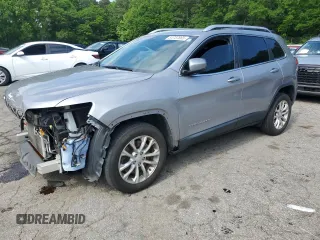 2019 Jeep Cherokee Latitude z VIN 1C4PJLCB5KD486553, wystawiony jako Copart lot #54737865 z przebiegiem 80 876 mil mil oraz Szkoda całkowita • Salvage title. Historia ofert i sprzedaży dostępna na DreamBid. Obrazek 1.