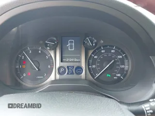 2012 Lexus GX 460 с VIN JTJBM7FX2C5038778, выставлен на аукционе IAAI как лот 42746203 с пробегом 212 412 миль миль и . История ставок и продаж доступна на DreamBid. Изображение 7.