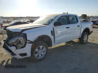 2024 Ford Ranger XL with VIN 1FTER4PH3RLE15405, listed as a Copart auction lot 72255124 with 3,994 mi miles and Salvage Title. Bid and sale history available at carsss.com. Image 1.