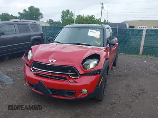 2015 MINI Countryman S with VIN WMWZC3C57FWT04338, listed as a IAAI auction lot 42524134 with 52,137 mi miles and . Bid and sale history available at DreamBid. Image 6.