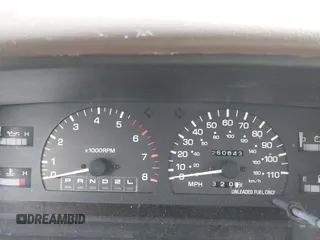1996 Toyota T100 SR5 z VIN JT4UN24D7T0029477, wystawiony jako IAAI lot #41484412 z przebiegiem 260 843 mil mil oraz . Historia ofert i sprzedaży dostępna na DreamBid. Obrazek 7.
