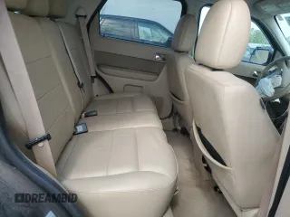 2010 Ford Escape Limited с VIN 1FMCU9EG6AKB89377, выставлен на аукционе Copart как лот 63668395 с пробегом Не указан миль и Чистый • Clean title. История ставок и продаж доступна на DreamBid. Изображение 11.