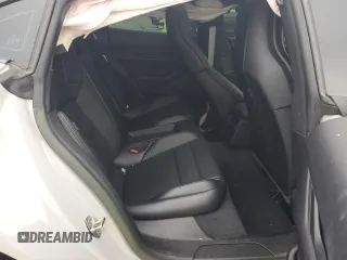 2022 Porsche Taycan z VIN WP0AA2Y19NSA14634, wystawiony jako Copart lot #79716154 z przebiegiem 40 718 mil mil oraz Szkoda całkowita • Salvage title. Historia ofert i sprzedaży dostępna na DreamBid. Obrazek 10.