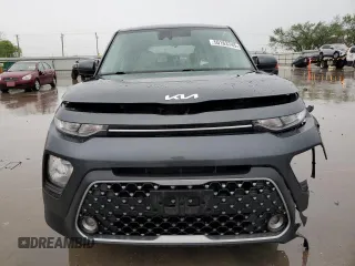 2022 Kia Soul EX with VIN KNDJ33AU7N7826597, listed as a Copart auction lot 50163745 with 39,044 mi miles and Salvage Title. Bid and sale history available at carsss.com. Image 5.