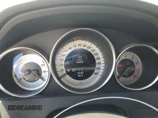 2013 Mercedes-Benz C 250 с VIN WDDGJ4HB7DF986032, выставлен на аукционе Copart как лот 56577835 с пробегом 84 552 миль миль и Списание • Salvage title. История ставок и продаж доступна на DreamBid. Изображение 9.