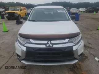 2018 Mitsubishi Outlander ES z VIN JA4AD2A37JZ012652, wystawiony jako Copart lot #56644495 z przebiegiem 165 941 mil mil oraz Szkoda całkowita • Salvage title. Historia ofert i sprzedaży dostępna na DreamBid. Obrazek 5.