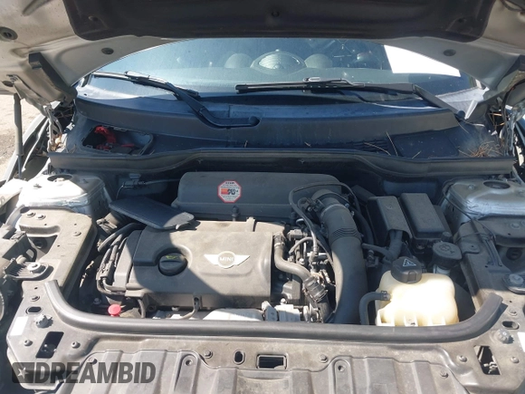2014 MINI Countryman S with VIN WMWZC5C52EWP36667, listed as a IAAI auction lot 42541120 with 149,331 mi miles and . Bid and sale history available at DreamBid. Image 10.