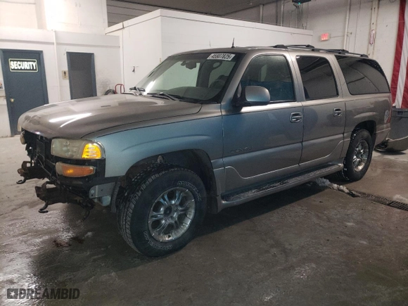 2002 GMC Yukon XL Denali with VIN 1GKFK66U92J249917, listed as a Copart auction lot 45907825 with 224,824 mi miles and Salvage Title. Bid and sale history available at carsss.com. Image 1.