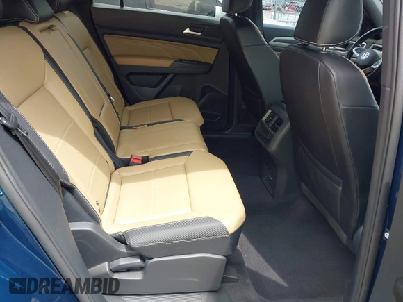 2021 Volkswagen Atlas SE with VIN 1V2PE2CA7MC201509, listed as a IAAI auction lot 42657943 with 71,197 mi miles and . Bid and sale history available at DreamBid. Image 8.