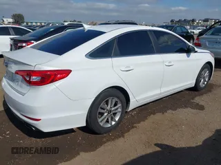 2016 Hyundai Sonata SE with VIN 5NPE24AF7GH304546, listed as a IAAI auction lot 42218425 with 153,619 mi miles and . Bid and sale history available at carsss.com. Image 4.